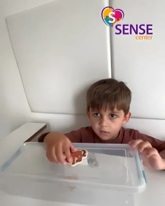 Заекване от стрес при малки деца.